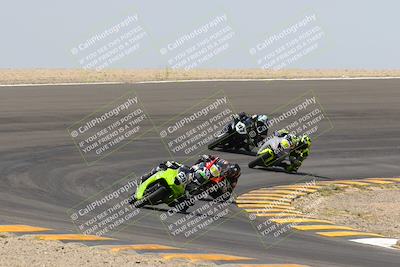 media/Apr-16-2023-CVMA (Sun) [[6bd2238b8d]]/Race 2 Supersport Middleweight/